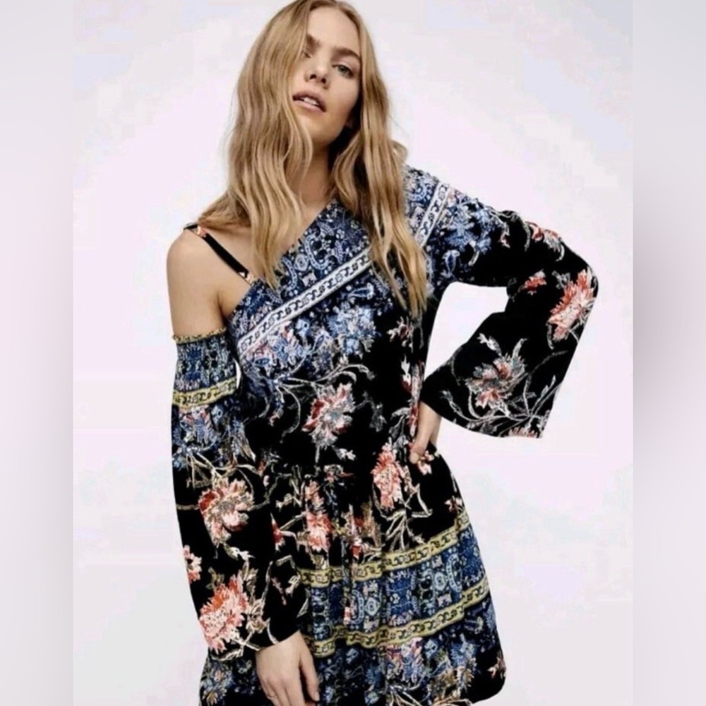 Free People Modern Nomad Mini Black Floral One Shoulder Dress Size Small